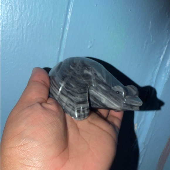 Accessories - Gray Stone Animal Figurine